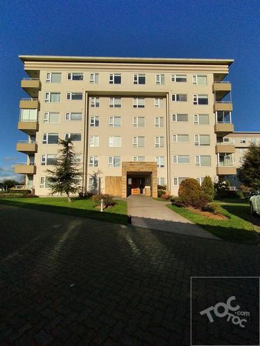 Exclusivo depto. Cond. Valle del Sol. 3D,2B, 104m2