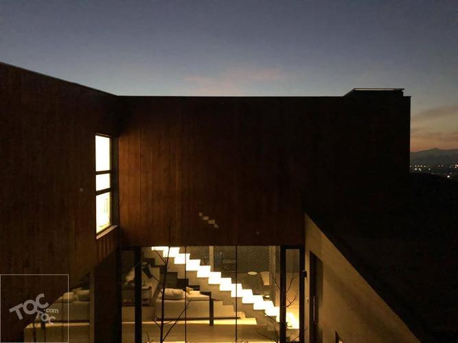 Casa en Venta, Condominio La Reserva de Chicureo