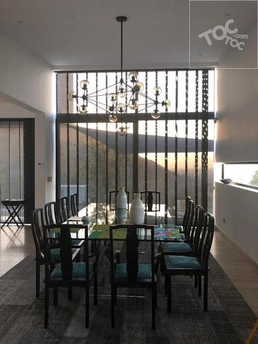 Casa en Venta, Condominio La Reserva de Chicureo