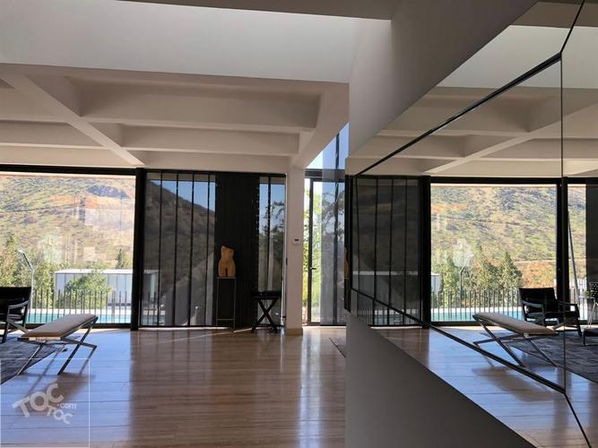 Casa en Venta, Condominio La Reserva de Chicureo