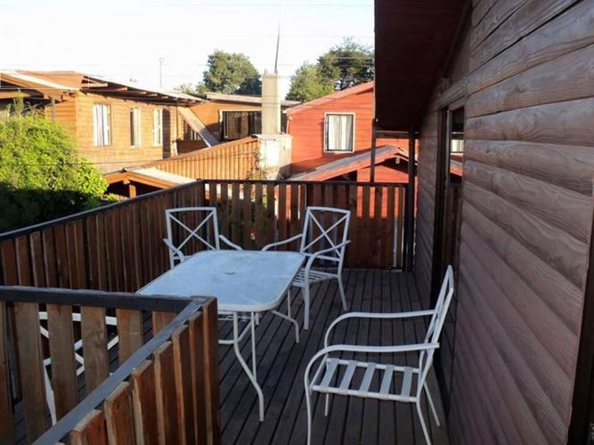 Oportunidad ¡ gran casa en pucon centro¡ 6 dormitorio y 3 baños ,perfecta para negocio de hostal, o para estar todos juntos¡ :)