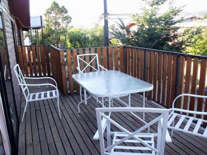 Oportunidad ¡ gran casa en pucon centro¡ 6 dormitorio y 3 baños ,perfecta para negocio de hostal, o para estar todos juntos¡ :)