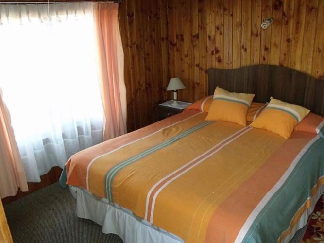 Oportunidad ¡ gran casa en pucon centro¡ 6 dormitorio y 3 baños ,perfecta para negocio de hostal, o para estar todos juntos¡ :)