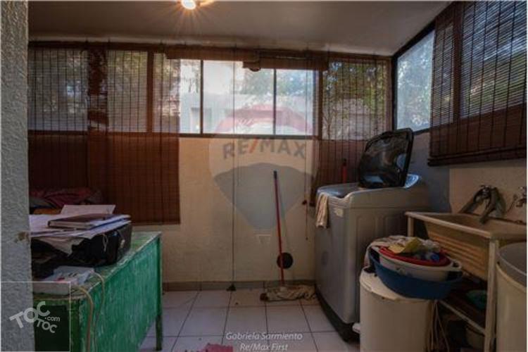Hendaya-Depto con patio, El Golf