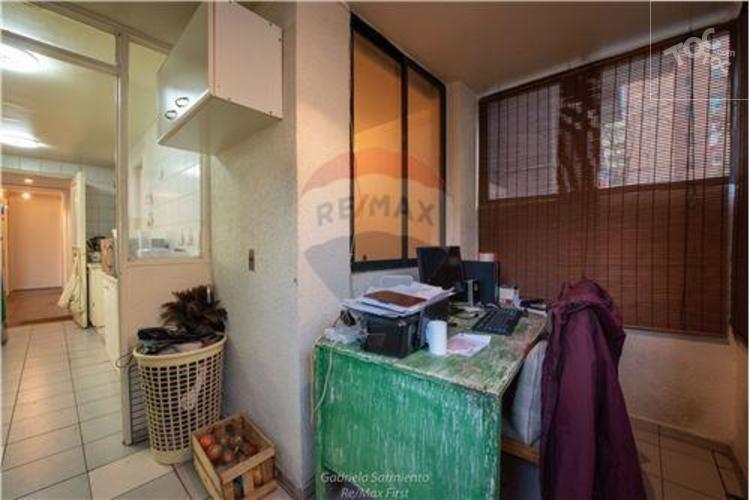 Hendaya-Depto con patio, El Golf