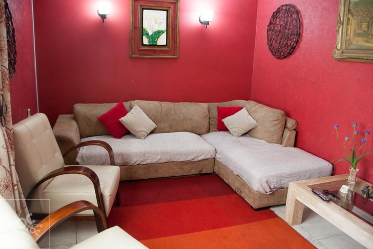 SE VENDE HERMOSA CASA EN QUINTA NORMAL, GRAN CONECTIVIDAD.