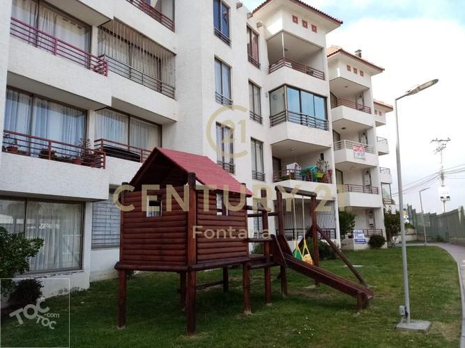 Conjunto habitacional Los jardines de la Colina Raul Bitran 1300