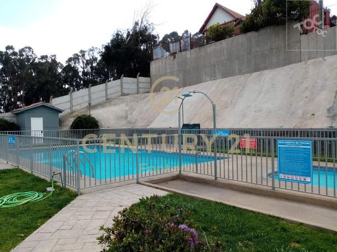 Conjunto habitacional Los jardines de la Colina Raul Bitran 1300