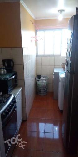 Departamento en calle Laura