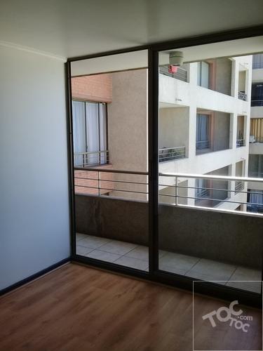 ARRIENDO MUY BONITO DEPARTAMENTO METRO REPÚBLICA