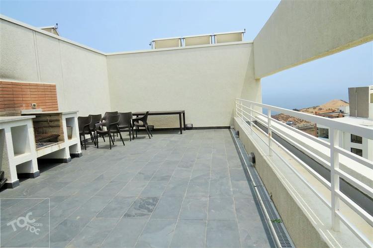 (MVR) Edificio Brisas de Montemar, Con estacionamiento y Bodega