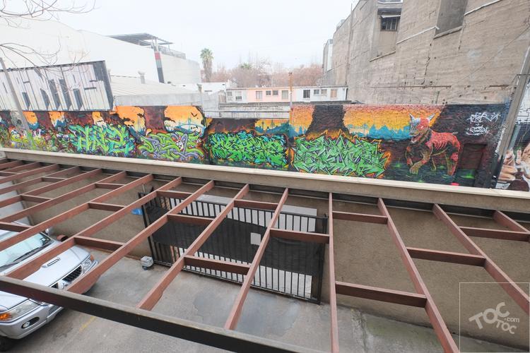 ECHAURREN 129, Santiago