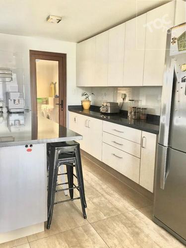 Hermosa casa en Condominio Peumayén 3D 4B