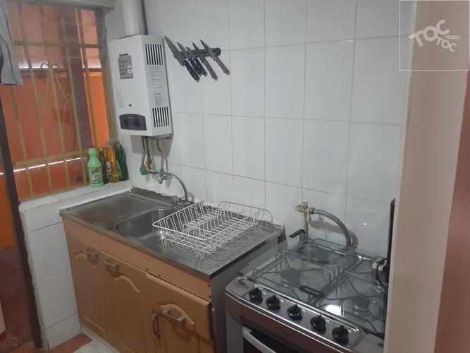 VENTA DE AMPLIA CASA EN CURICO .