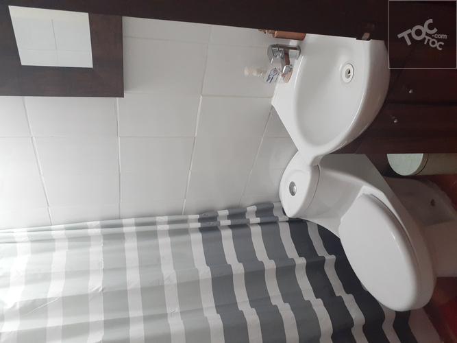 VENTA DE AMPLIA CASA EN CURICO .