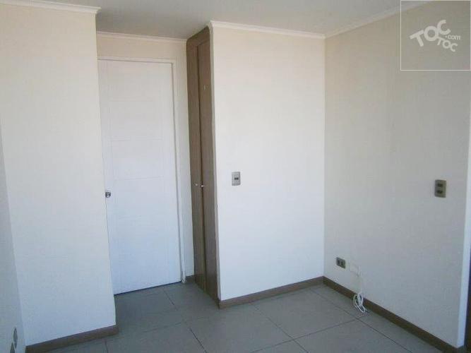 Se arrienda estupendo departamento Agustinas-Metro Santa Ana