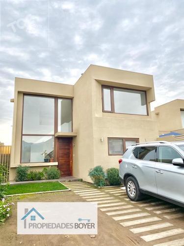 Maravillosa casa en Chicureo 3D 3B PISCINA