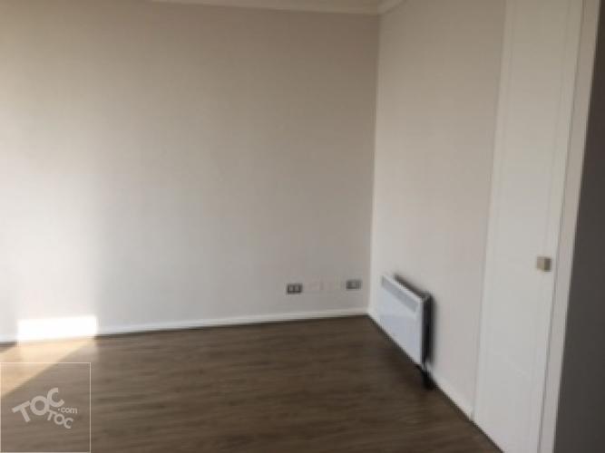 ARRIENDO Home Studio 1 dorm + baño, balcón Metro Agrícola