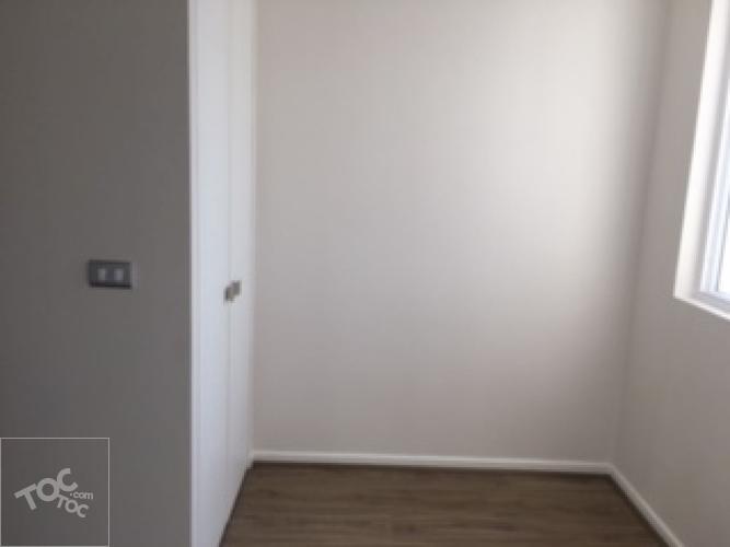 ARRIENDO Home Studio 1 dorm + baño, balcón Metro Agrícola