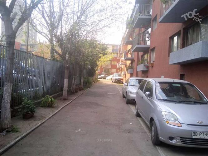 Diagonal Paraguay/ Portugal, CON ESTACIONAMIENTO, RENOVADO !!