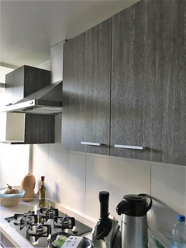 Luminoso departamento baños y cocina remodelados ,1estacionamiento ,sin bodega