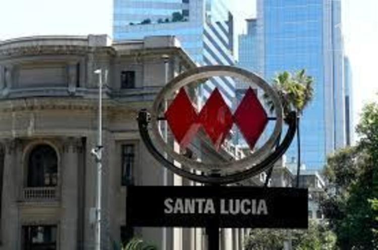LIRA 140 / SANTIAGO CENTRO / METRO SANTA LUCIA / Tipo Estudio