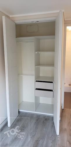 VALOR REBAJADO POR 3 MESES!!.. METRO IRARRAVAL,BARRIO ITALIA! 1 DORMITORIO, 1 BAÑO, 1 BODEGA AMPLIO BALCÓN.
