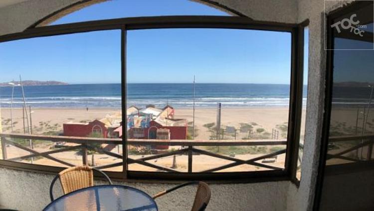 Vendo departamento frente al mar edificio el tambo