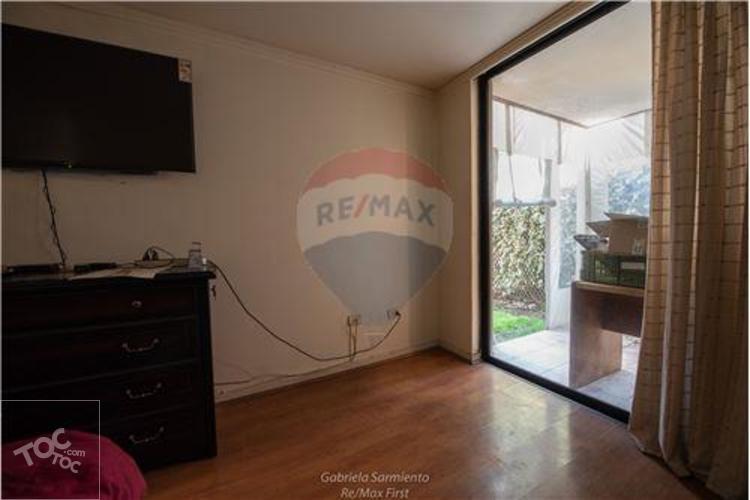 Hendaya-Depto con patio, precio rebajado