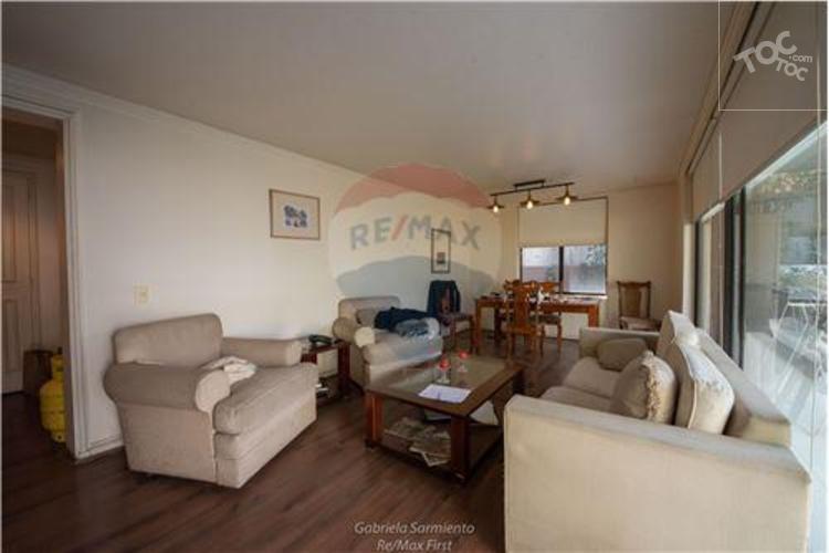 Hendaya-Depto con patio, precio rebajado