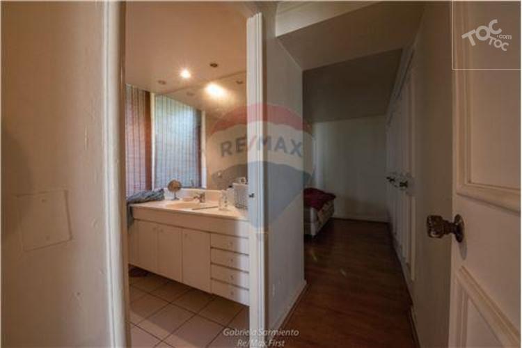 Hendaya-Depto con patio, precio rebajado