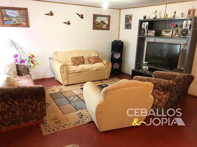 Ceballos & Jopia, VT614 Casa Limache