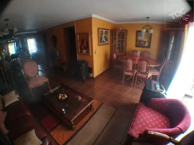 Araucanía - Gerónimo de Alderete 8310, La Florida