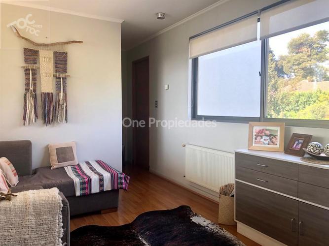 Echeñique/Vicente Pérez Rosales/Condominio