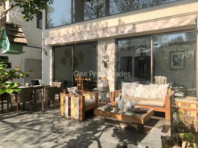 Echeñique/Vicente Pérez Rosales/Condominio