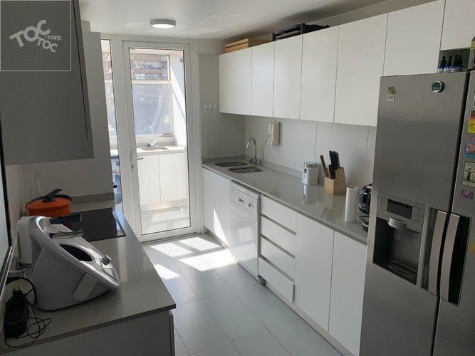 Francisco Bilbao / Sebastian El Cano / Manquehue Sur - 3D-3B MAS SERVICIOS/ 180 m2