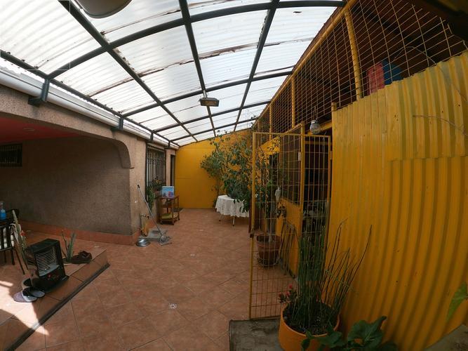 Hermosa Casa en Cerro Navia