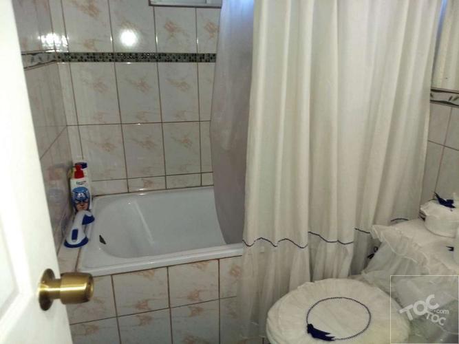 Casa de 2 pisos en Lia Aguirre