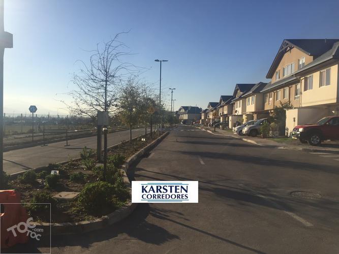 VENDO CASA 3D 3B CONDOMINIO LAGUNA NORTE, ZONA DE VALLE GRANDE, LAMPA.