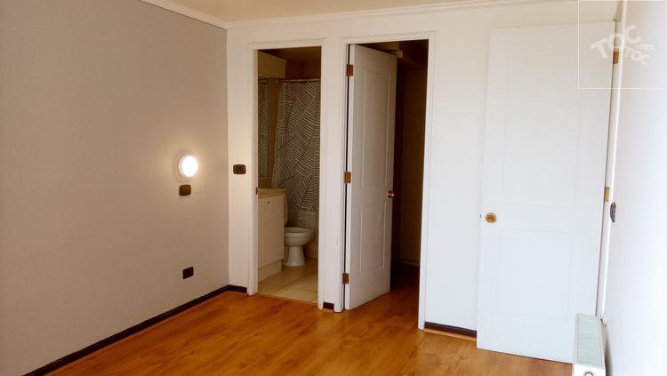 ARRIENDO DEPARTAMENTO 1 DORMITORIO 40m2 METRO REPÚBLICA