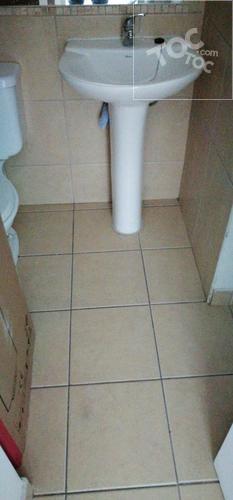 ARRIENDO DEPARTAMENTO EN UN PISO 10 DE 1D 1B DE 26 M2 APROX. CON ESTACIONAMIENTO A DOS CUADRAS DEL METRO ESTACIÓN SANTA ANA EN SANTIAGO CENTRO