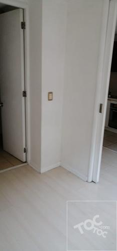 ARRIENDO DEPARTAMENTO DE 1D 1B EN UN PISO 10 A DOS CUADRAS DEL METRO ESTACIÓN SANTA ANA SANTIAGO CENTRO