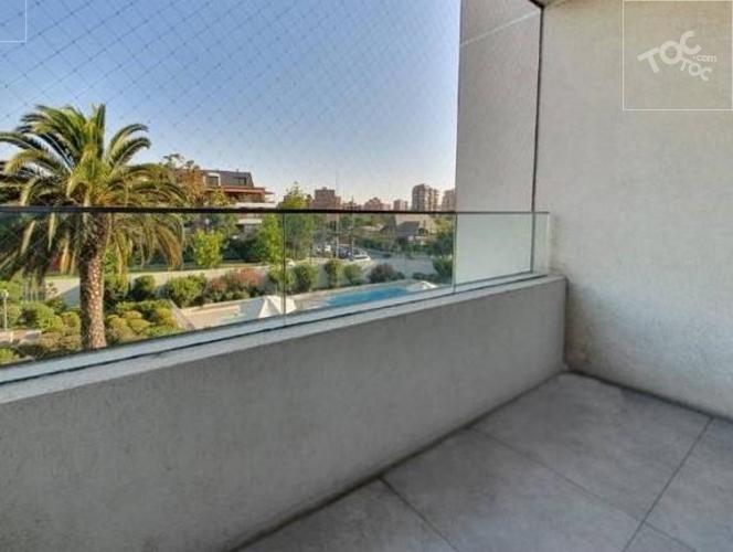 Las Condes, Tomás Graham – Av. Presidente Riesco. Departamento cinco dormitorios, cuatro baños, dos estacionamientos una bodega.Se Arrienda