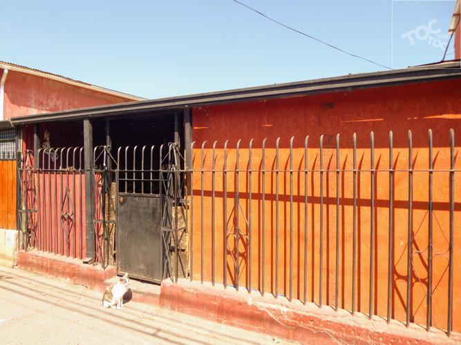 VILLA REBECA MATTE - LOS ENFIERRADORES