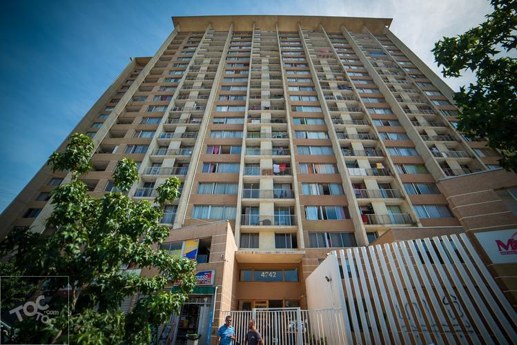 Excelente Departamento en Mapocho con Gral. Velásquez