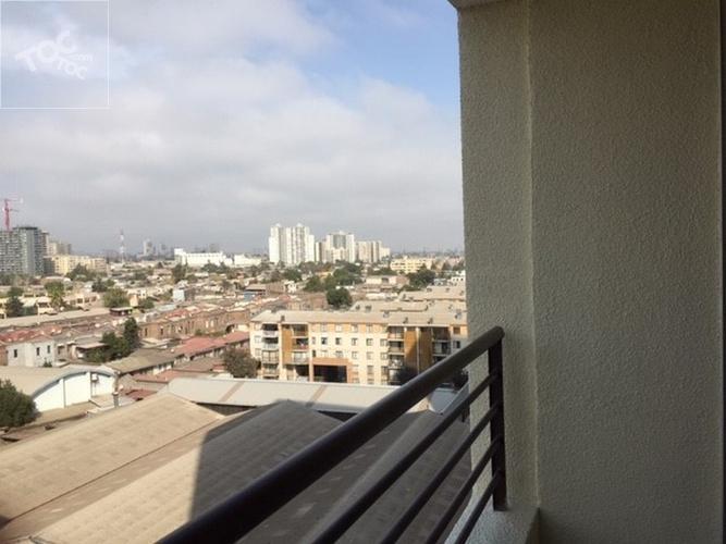 Independencia, Vendo Departamento 40 M2, 2 Dormitorios, Cercano a Metro Hospitales, UF. 1.800