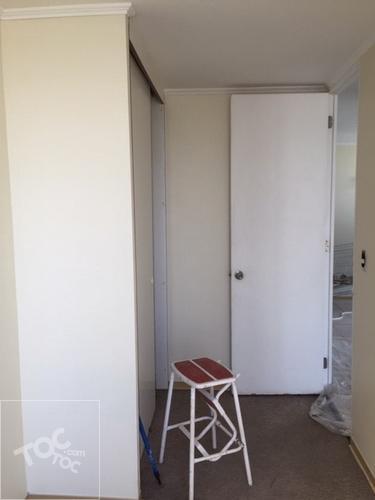 Independencia, Vendo Departamento 40 M2, 2 Dormitorios, Cercano a Metro Hospitales, UF. 1.800