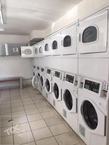 Independencia, Vendo Departamento 2 Dormitorios, 38M2, Metro Hospitales, UF. 1800.