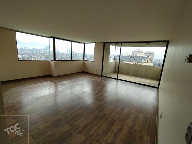 SE ARRIENDA AMPLIO DEPTO. 4D/4B + 2 ESTAC – MANQUEHUE/COLON