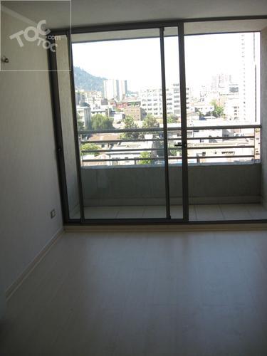 VENTA DEPARTAMENTO EN SAN MARTÍN 714, 2D+1B, PISOS 9 Y 14